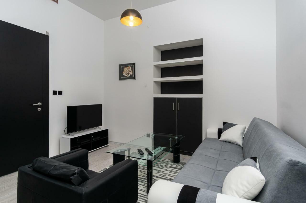 Apartman Ambasador Zagabria Esterno foto